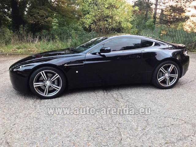 Rental Aston Martin Vantage 4.7 436 CV in Luzern