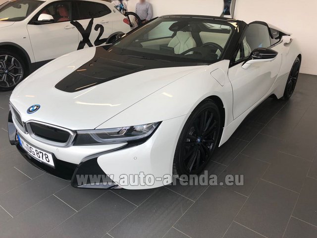 Rental BMW i8 Roadster Cabrio First Edition 1 of 200 eDrive in Zurich airport
