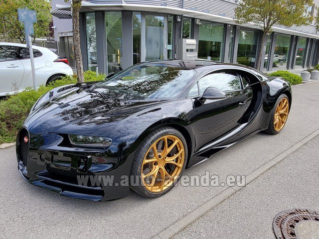 Rental Bugatti Chiron in St Gallen
