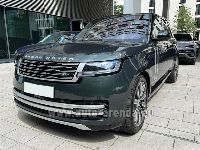 Rental Land Rover Range Rover D350 Autobiography 2022 in Switzerland