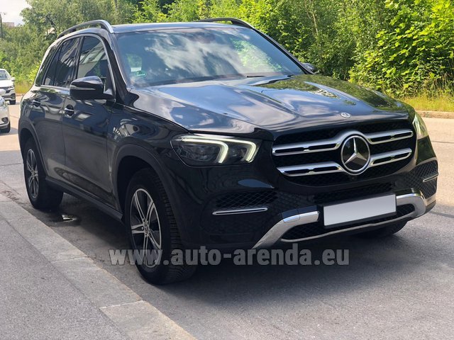 Rental Mercedes-Benz GLE 350 4MATIC AMG equipment in Lausanne