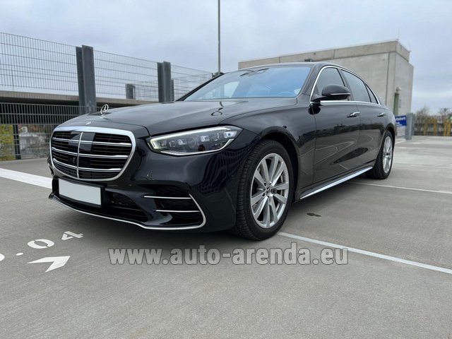 Rental Mercedes-Benz S-Class S400 Long 4Matic Diesel AMG equipment in Lugano