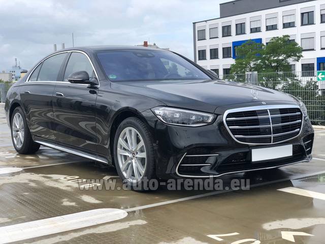 Transfer from Davos to Munich by Mercedes S350 Long 4MATIC AMG equipment car