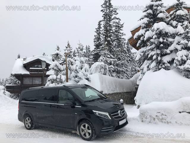 Transfer from Davos to Munich Airport General Aviation Terminal GAT by Mercedes-Benz V250 4Matic EXTRA LONG (1+7 pax) AMG equipment car